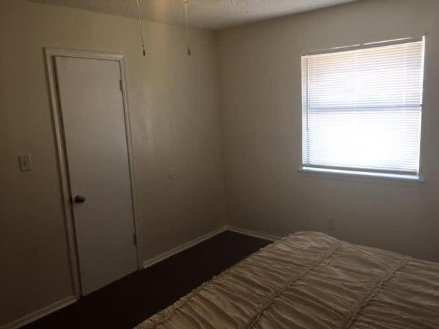 One Bedroom Close To Fort Sill! 로턴 외부 사진