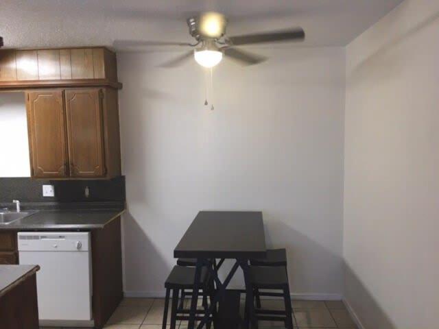 One Bedroom Close To Fort Sill! 로턴 외부 사진